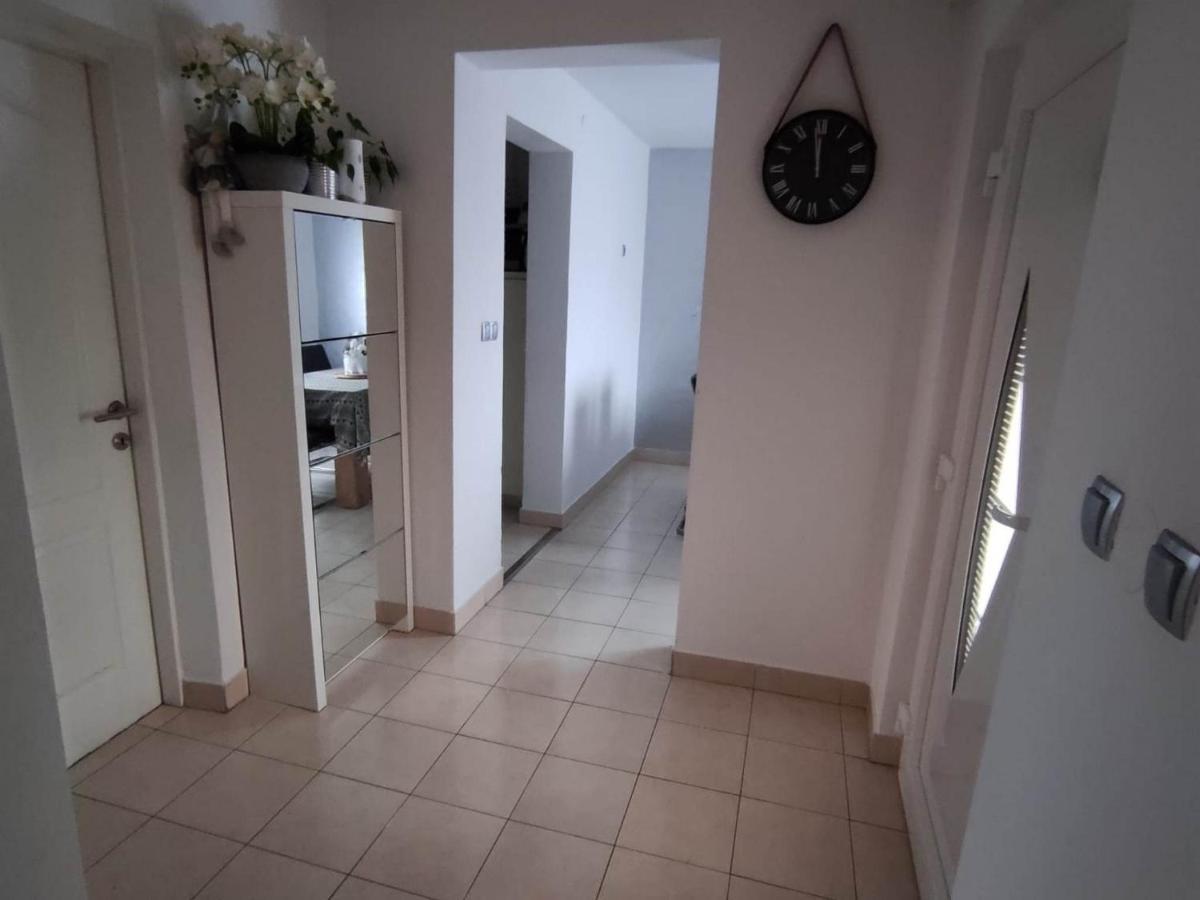 Apartment Roki Zagabria Esterno foto