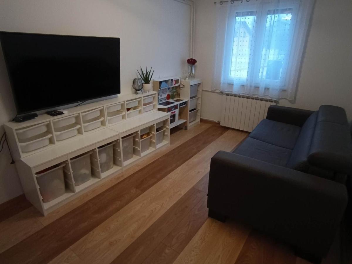 Apartment Roki Zagabria Esterno foto